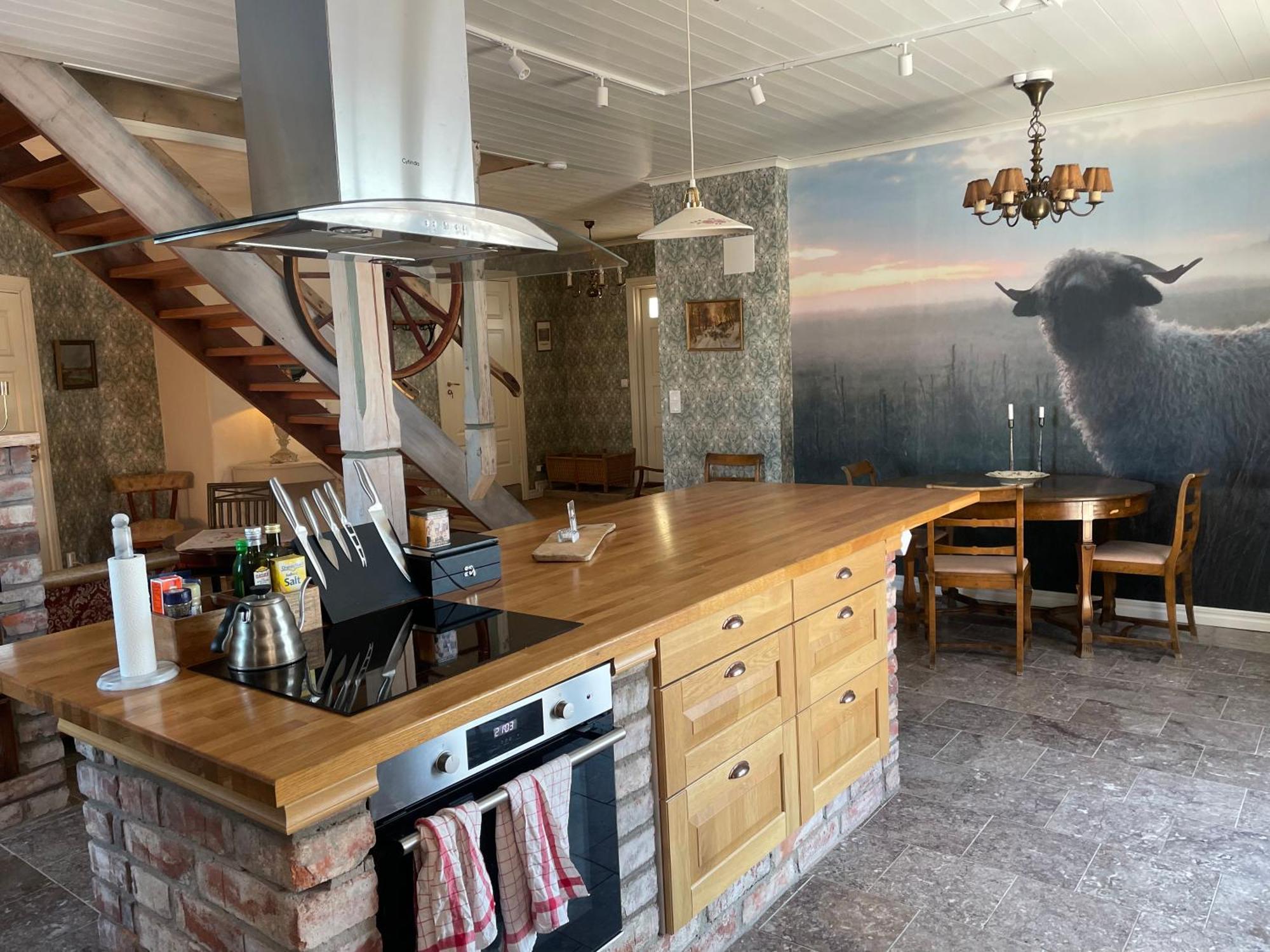 Snaellfaell Country Living - Akerbo Gard Charmigt Renoverad Flygel Kristinehamn Εξωτερικό φωτογραφία